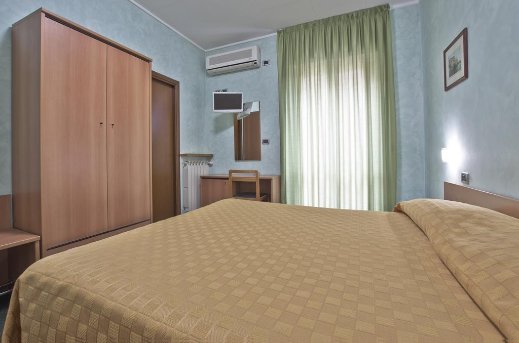 Hotel Valentini Inn Foligno Exterior foto